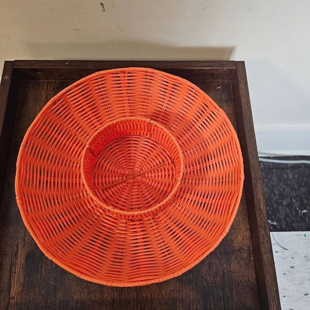 Vintage Wicker Chip & Dip Wicker Party Serving Platter